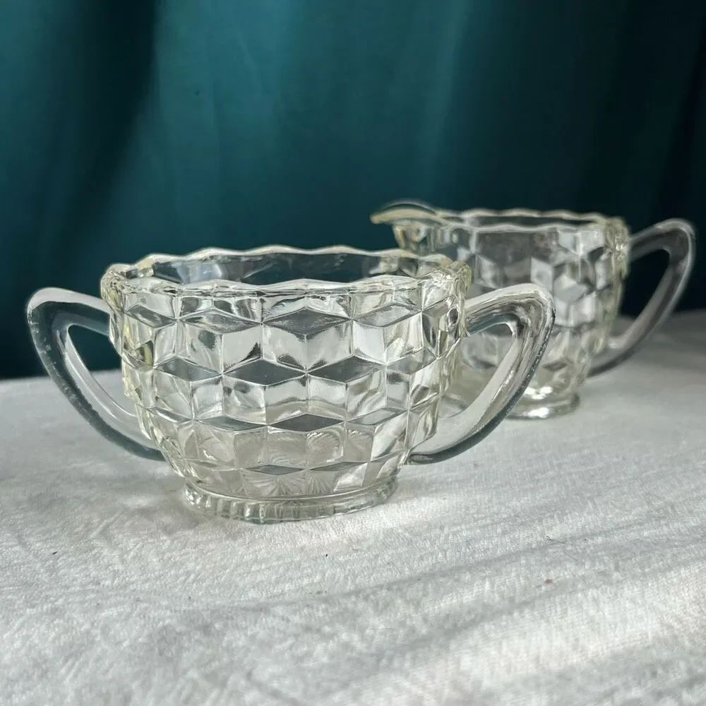 Vintage Jeanette Cube Clear Textured Sugar and Creamer Set - Picture 3 of 9